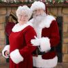 Santa Paul & Mrs. Claus Tami